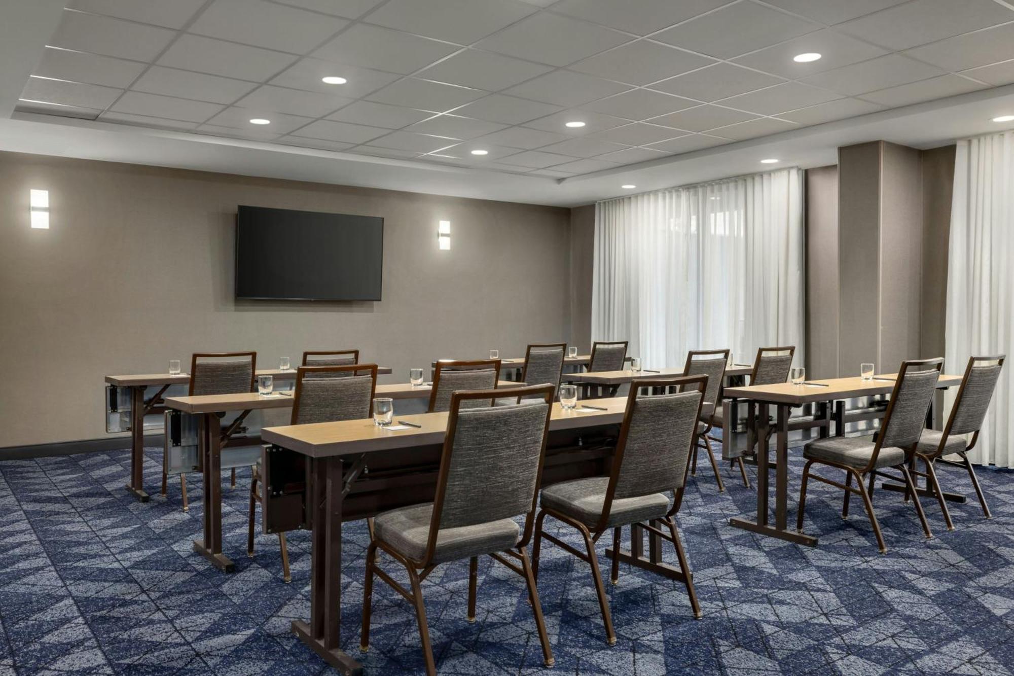 Courtyard By Marriott Kokomo Extérieur photo